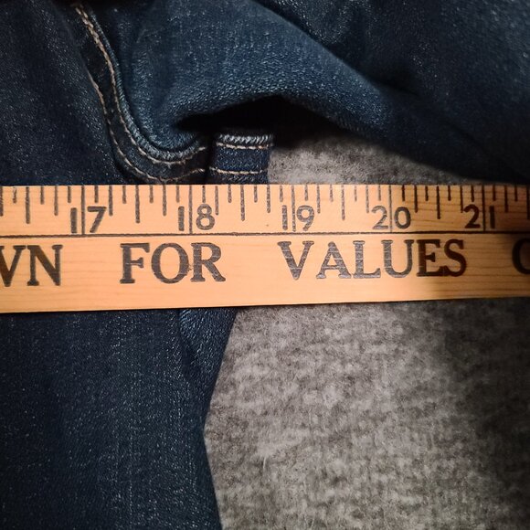 MNG by Mango Denim Dark Wash Classic Crop Jean jacket Size XL - Picture 12 of 13